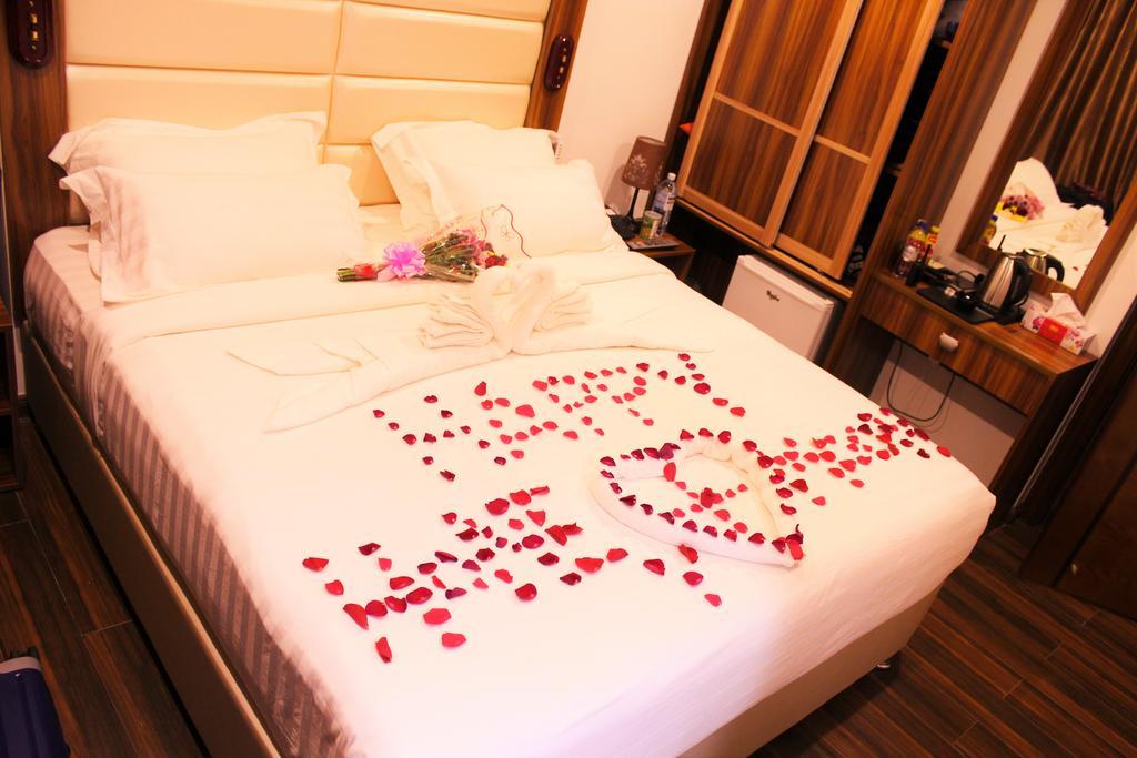 Crown Arena Hotel Хулхумале Екстериор снимка