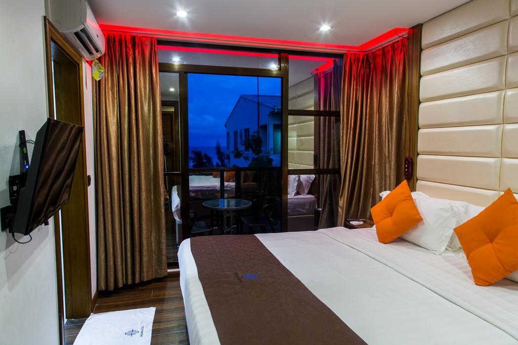 Crown Arena Hotel Хулхумале Екстериор снимка